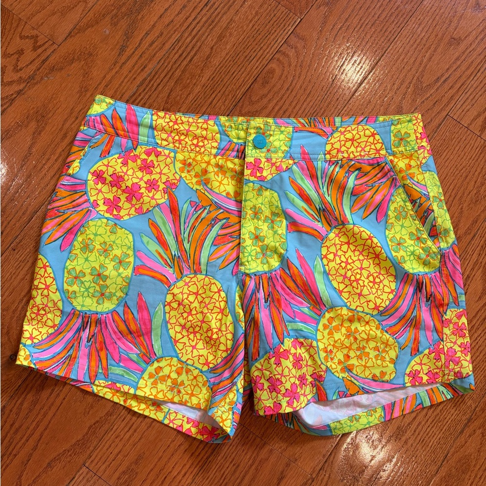 Chubbies “The Hooligans” Neon Pineapple Swim Trunks – Men’s Size L